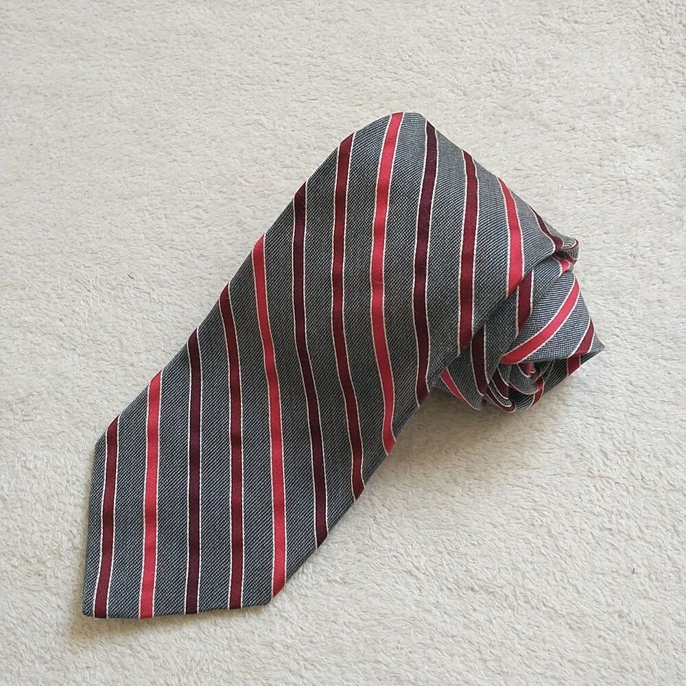 Brooks Brothers 346 Necktie Rep Tie Silk Striped Gray Red USA 3.5x60"